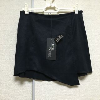 セシルマクビー(CECIL McBEE)の❤️新品タグ付き・CECIL McBEE・スウェード ミニスカート(S)(ミニスカート)