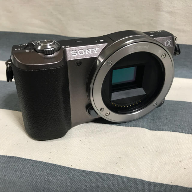 SONY α5100 ミラーレス一眼レフカメラ