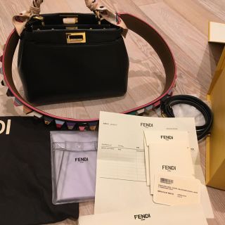 フェンディ(FENDI)の超美品♡フェンディ ♡ピーカブー♡ミニ♡ツイリー付き(ハンドバッグ)