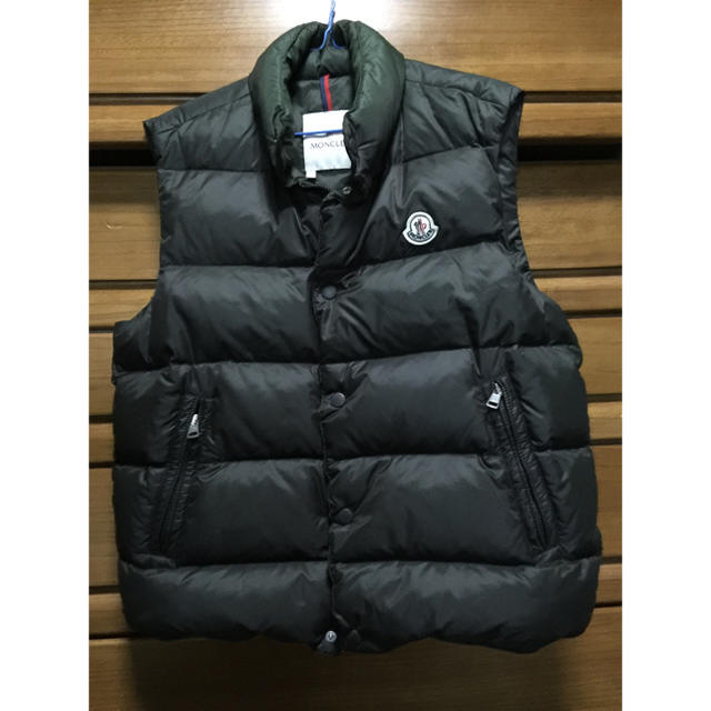 MONCLER   モンクレール ダウンベストの通販 by nobu's shop