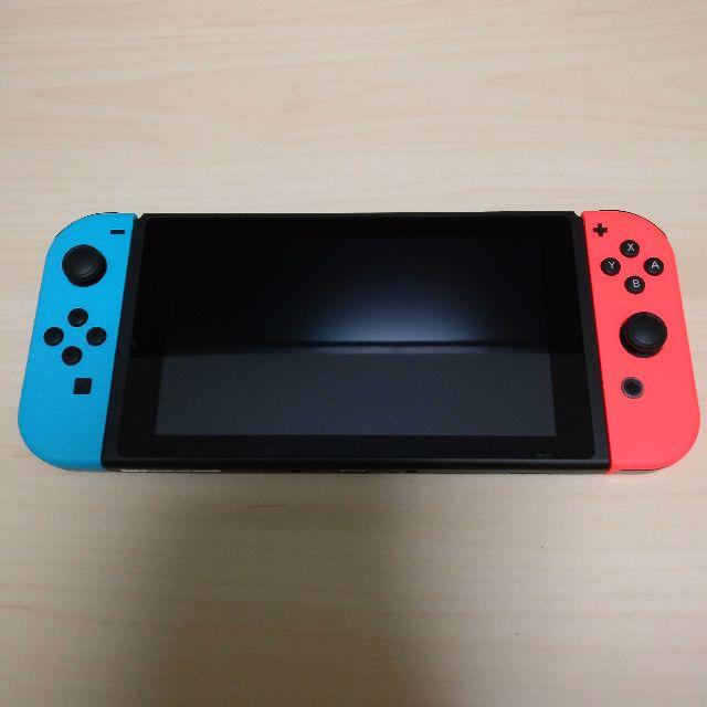Nintendo Switch(ニンテンドースイッチ)のNintendo Switch 本体 中古 エンタメ/ホビーのゲームソフト/ゲーム機本体(家庭用ゲーム機本体)の商品写真