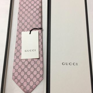 グッチ(Gucci)の【新品 箱付 タグ付】GUCCI ネクタイ ①(ネクタイ)