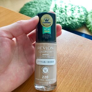 レブロン(REVLON)の【大人気!!】REVLONのリキッドファンデーション【残量95%】(ファンデーション)