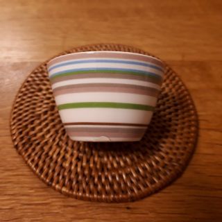 イッタラ(iittala)のイッタラ　オリゴ　エッグカップ(食器)