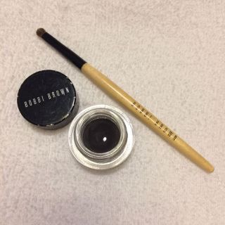 ボビイブラウン(BOBBI BROWN)のボビィブラウン ウルトラファインアイライナー ブラシ(コフレ/メイクアップセット)