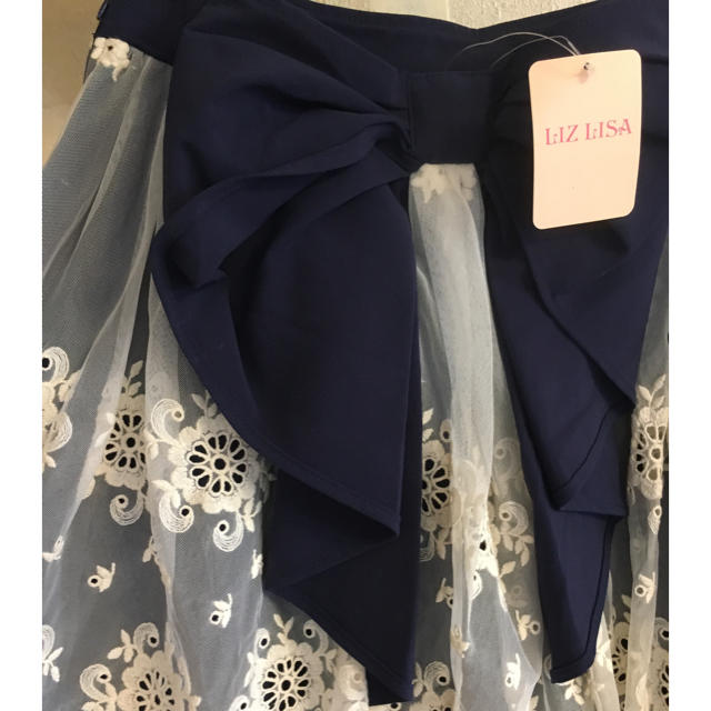 LIZ LISA(リズリサ)のスペシャル大セール第一弾！㉓ リズリサ秋冬 後ろ ビッグリボン ネイビースカート レディースのスカート(ひざ丈スカート)の商品写真
