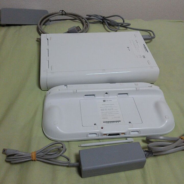 Wii U - 任天堂wiiu スーパーマリオメーカーセット(32G)届いてすぐ