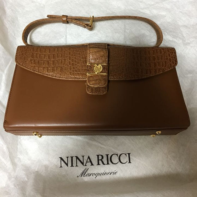 NINA RICCI(ニナリッチ)のニナリッチ バッグ レディースのバッグ(ハンドバッグ)の商品写真