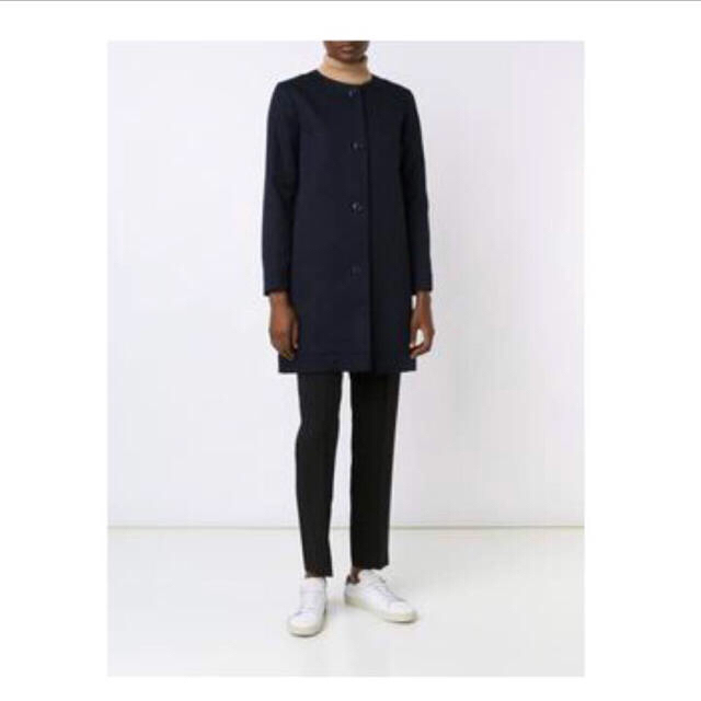 A.P.C(アーペーセー)のAPC ノーカラーコート ネイビー レディースのジャケット/アウター(ロングコート)の商品写真