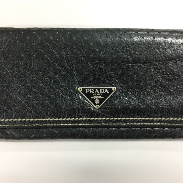 PRADA(プラダ)のプラダの長財布！正規品！シックなPRADAの人気の長財布！ メンズのファッション小物(その他)の商品写真