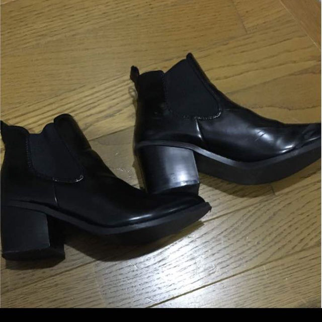 GU(ジーユー)のサイドゴアブーツ レディースの靴/シューズ(ブーツ)の商品写真