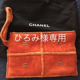 シャネル(CHANEL)の緊急値下げ！レア！シャネルCHANELムートンバッグポーチロゴオレンジ(ボディバッグ/ウエストポーチ)