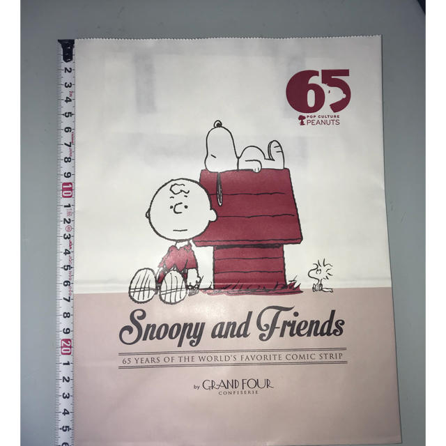 SNOOPY(スヌーピー)のスヌーピー  紙袋 2点セット レディースのバッグ(ショップ袋)の商品写真