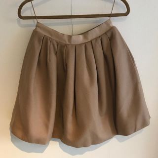 カルヴェン(CARVEN)のCarven カルヴェン スカート ベージュ (ひざ丈スカート)