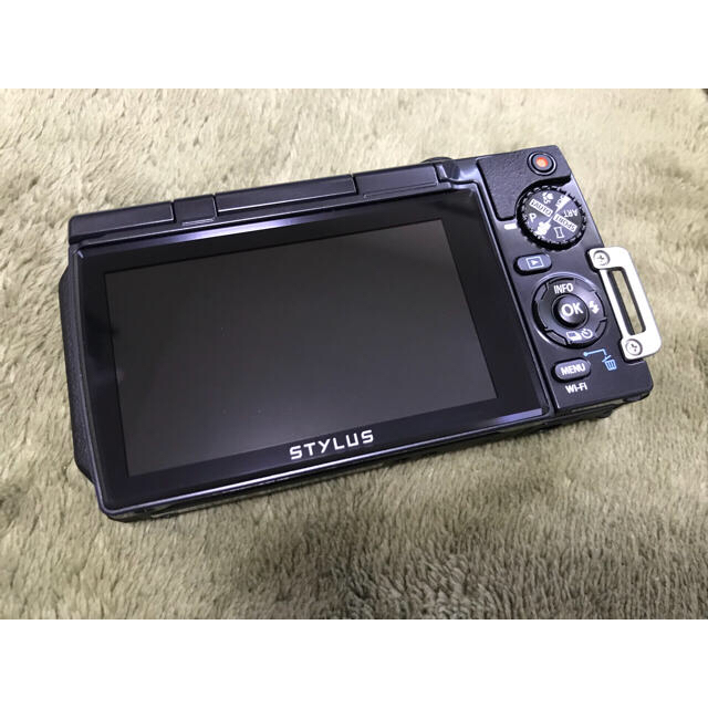 OLYMPUS(オリンパス)の【うさぴょむ様専用❤︎】OLYMPUS STYLUS TG-870 tough  スマホ/家電/カメラのカメラ(コンパクトデジタルカメラ)の商品写真