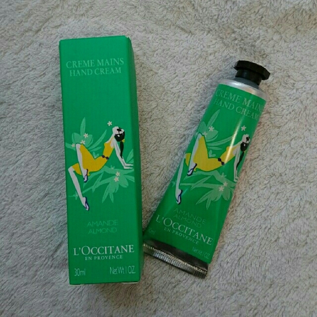 L'OCCITANE(ロクシタン)のロクシタン◆ハンドクリーム コスメ/美容のボディケア(ハンドクリーム)の商品写真