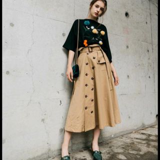 アメリヴィンテージ(Ameri VINTAGE)の新品 未使用 AMERI TRENCH LIKE SKIRT(ロングスカート)