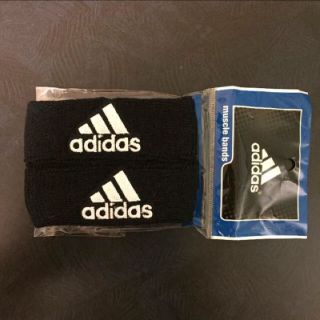 アディダス(adidas)のadidas バイセップバンド 日本未発売モデル 新品・未使用(アメリカンフットボール)