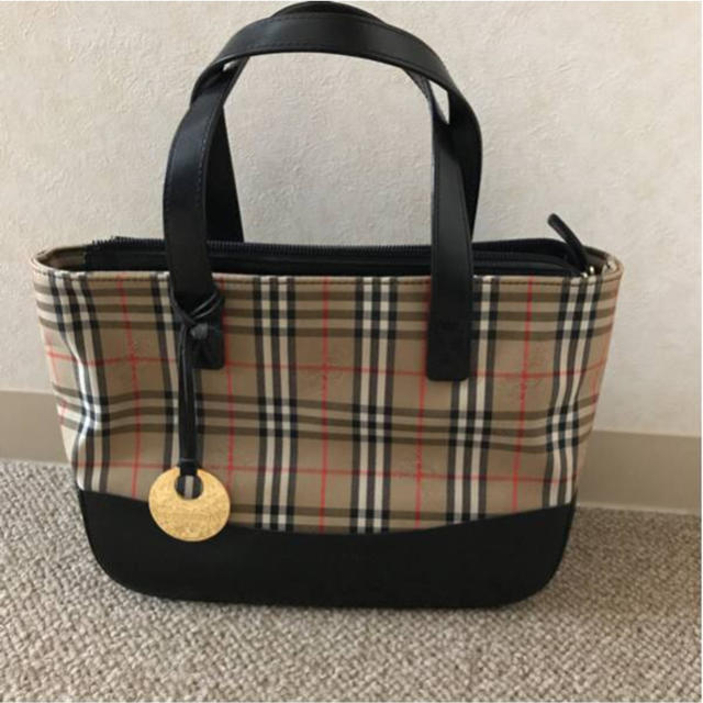 BURBERRY   haru様専用バーバリーミニトートバッグ正規品の通販