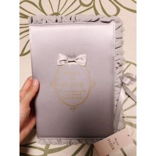 メゾンドフルール(Maison de FLEUR)の新品タグ付き！Maison de FLEUR♡受注限定母子手帳ケース♡(母子手帳ケース)