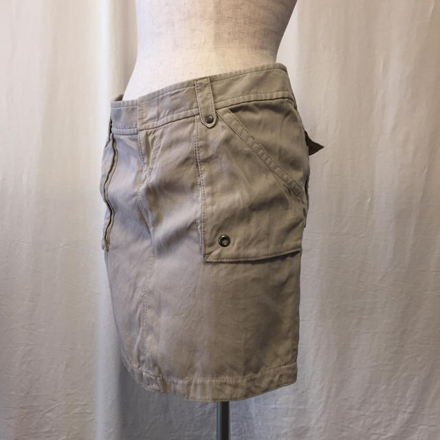 Michael Kors(マイケルコース)の着用回数少なめ！MICHALE KORS ヘリンボーンミリタリー風スカート レディースのスカート(ミニスカート)の商品写真
