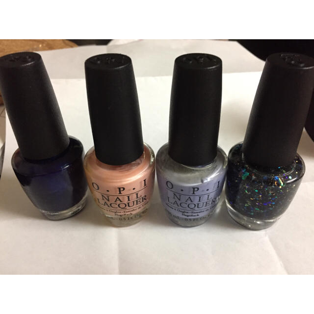 OPI(オーピーアイ)のOPIネイルラッカ15ml(4個セット) コスメ/美容のネイル(マニキュア)の商品写真