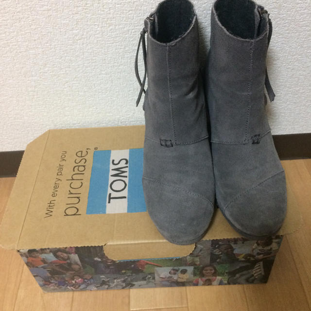 TOMS(トムズ)のTOMS ショートブーツ 24cm レディースの靴/シューズ(ブーツ)の商品写真