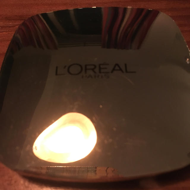 L'Oreal Paris(ロレアルパリ)のnoconoco様専用 ロレアル カラーリッシュレゾンブル コスメ/美容のベースメイク/化粧品(アイシャドウ)の商品写真