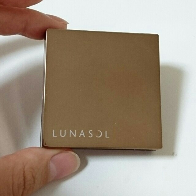 LUNASOL(ルナソル)の新品！！LUNASOL★フェース&ブラッシュカラー コスメ/美容のベースメイク/化粧品(フェイスカラー)の商品写真