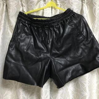 ザラ(ZARA)の限定お値下げ♡♡ZARAのショートパンツ(ショートパンツ)