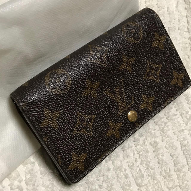 LOUIS VUITTON(ルイヴィトン)のお値下げ☆モノグラム L字 ファスナー 折り財布 ルイ  ヴィトン  レディースのファッション小物(財布)の商品写真