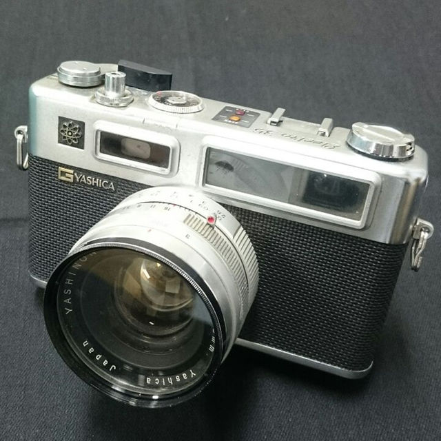 YASHICA（ヤシカ） Electro35G カメラ ジャンク スマホ/家電/カメラのカメラ(フィルムカメラ)の商品写真