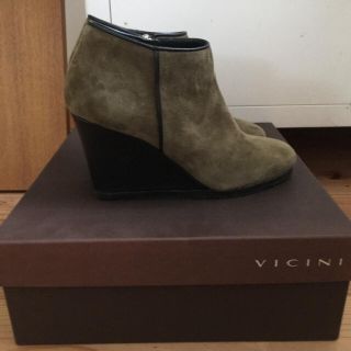 ヴィチーニ(VICINI)のvicini ブーツ 美品(ブーツ)