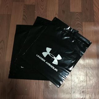 アンダーアーマー(UNDER ARMOUR)のアンダーアーマー ショップ袋 ３枚組 ショッピングバック クリスマス プレゼント(ショップ袋)