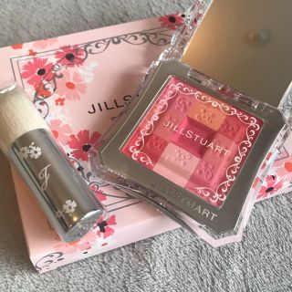 ジルスチュアート(JILLSTUART)の新品♡ ジルスチュアート ミックスブラッシュ 免税限定(チーク)