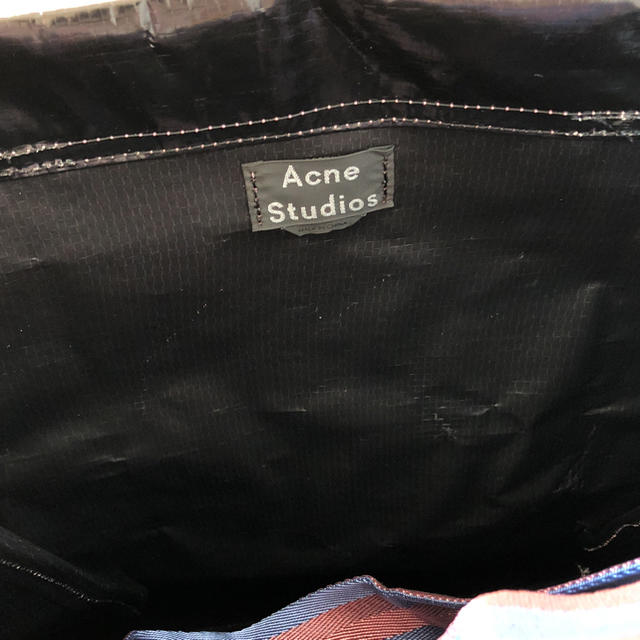 ACNE(アクネ)のアクネ 新品同様 バッグ acne studios レディースのバッグ(トートバッグ)の商品写真