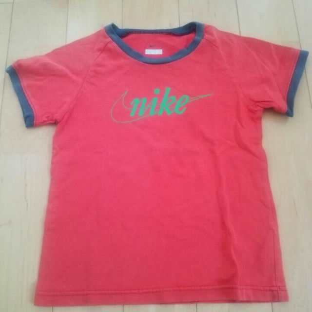 NIKE(ナイキ)のサイズ110Tシャツ♪ キッズ/ベビー/マタニティのキッズ服男の子用(90cm~)(その他)の商品写真