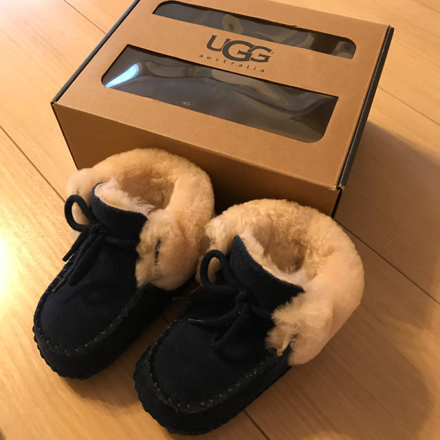 UGG アグ ベビー シューズ モカシン ブーツ