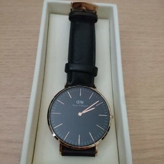 ダニエルウェリントン(Daniel Wellington)の[超美品] Daniel Wellington 40mm 黒(腕時計(アナログ))