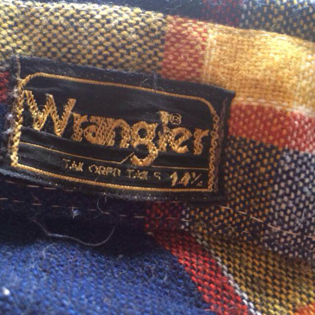 Wrangler(ラングラー)のWRANGLER ネルシャツ 紺、黄、赤 レディースのトップス(シャツ/ブラウス(長袖/七分))の商品写真