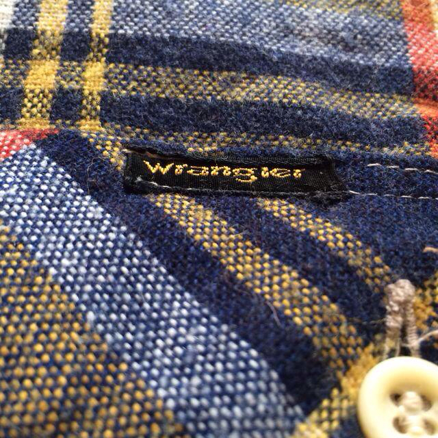 Wrangler(ラングラー)のWRANGLER ネルシャツ 紺、黄、赤 レディースのトップス(シャツ/ブラウス(長袖/七分))の商品写真