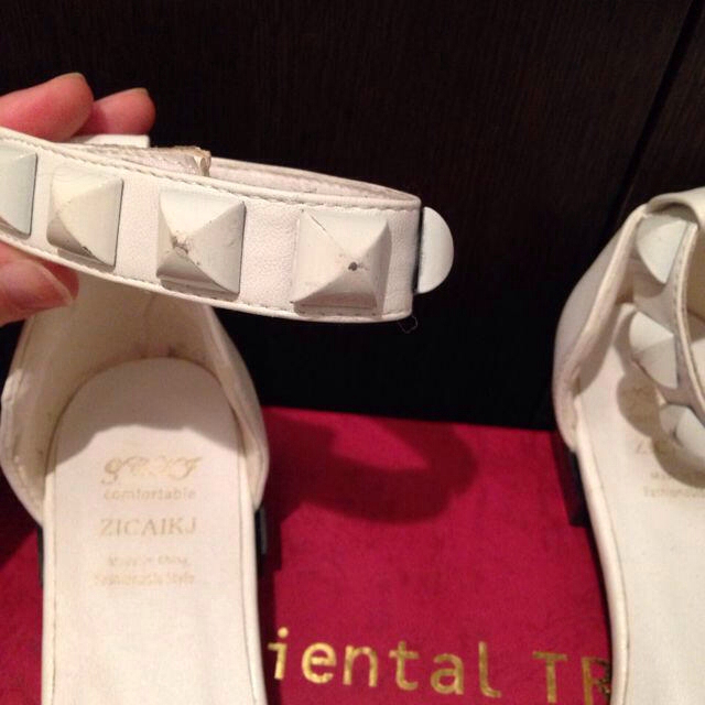 ペタンコ♡ホワイトサンダル レディースの靴/シューズ(サンダル)の商品写真