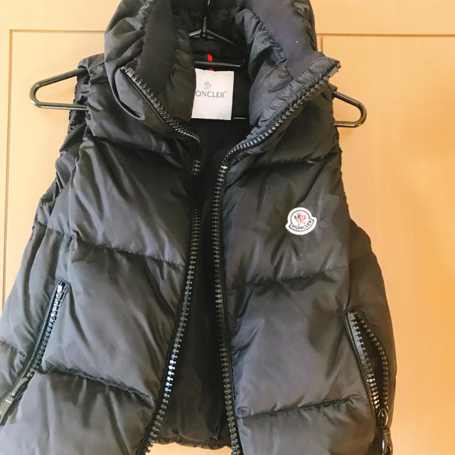 MONCLER ベスト  美品