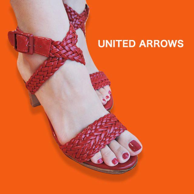 UNITED ARROWS(ユナイテッドアローズ)のUNITED ARROWS 赤サンダル レディース リッチ 高級感 ブランド レディースの靴/シューズ(サンダル)の商品写真