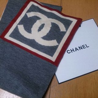 シャネル(CHANEL)の未使用60％オフ【CHANEL シャネルBIGココマークリバーシブルマフラー】(その他)