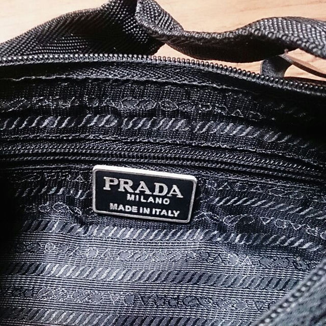 PRADA(プラダ)の【SKY787 様　専用ご予約商品】こちら中古訳アリ メンズのバッグ(その他)の商品写真