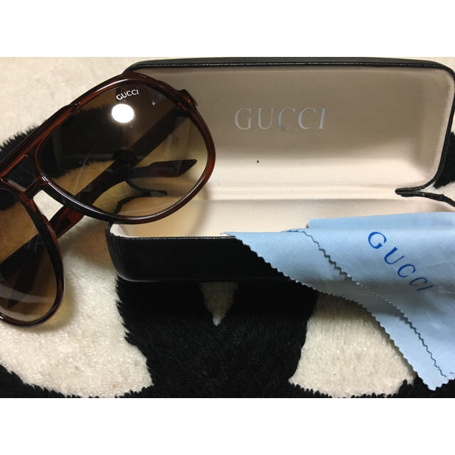 Gucci(グッチ)のGUCCI サングラス  レディースのファッション小物(サングラス/メガネ)の商品写真