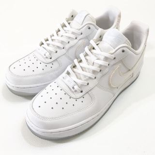 ナイキ(NIKE)の美品24NIKE AF-1 '07 PRMナイキ エアフォースワン'07 862(スニーカー)