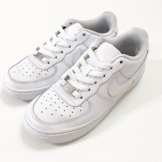 ナイキ(NIKE)の美品22.5NIKE AF-1 LOWのナイキ エアフォースワン ロー 863(スニーカー)