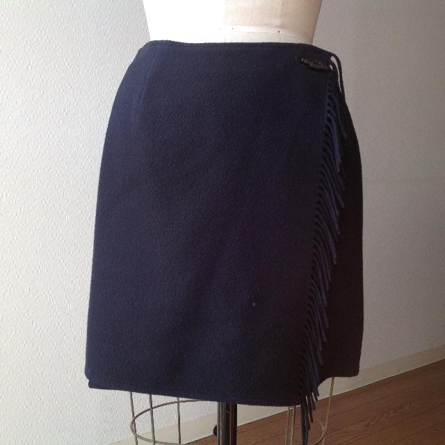 kumikyoku（組曲）(クミキョク)の組曲 ネイビー フラノラップスカート size3  レディースのスカート(ミニスカート)の商品写真